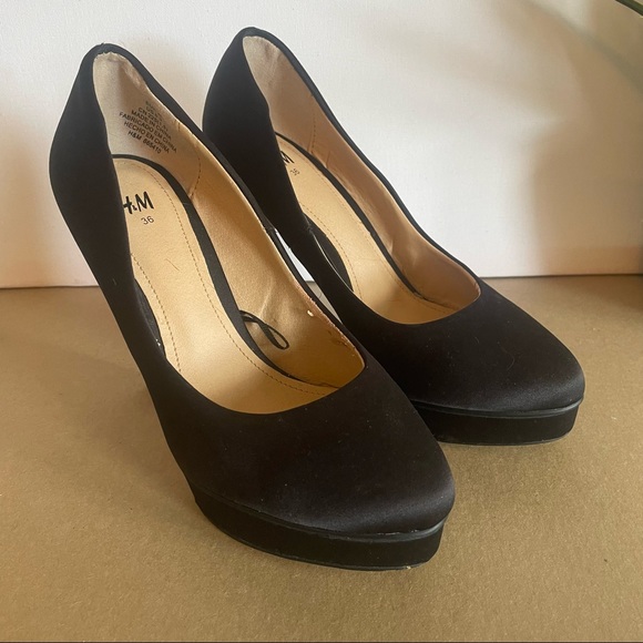 H&M Black High-heels Size 6 - Picture 3 of 7
